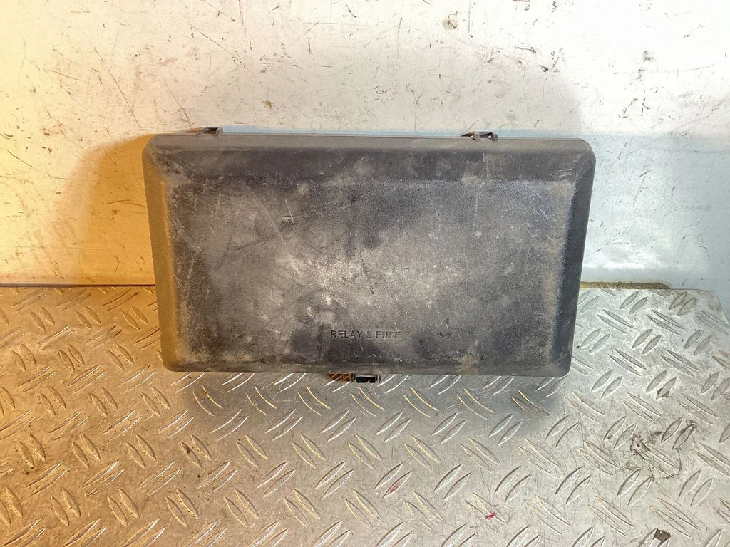 Fuse box cover – Toyota Land Cruiser (J200) (2008-)