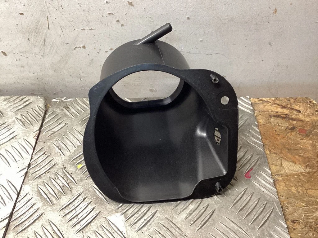 Fuel tank cap trim 51478SC000