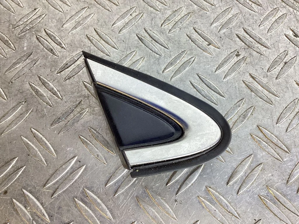 Fuel tank cap trim – Lexus GS 250 350 300H 450H (2013-)
