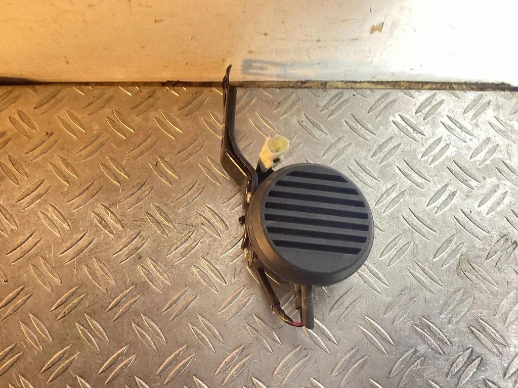 Alarm system siren – Toyota Prius+ (ZVW40) (2011-2018)
