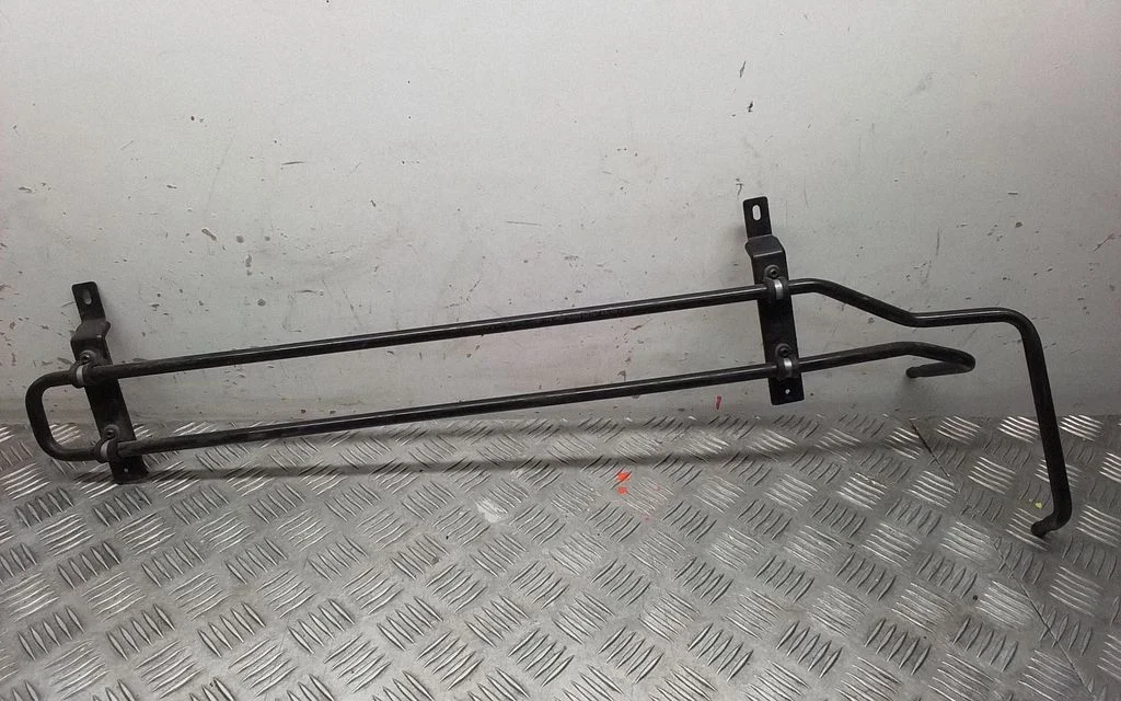 Power steering radiator – Mercedes-Benz Sprinter W901 W902 W903 W904 (1995-2007)