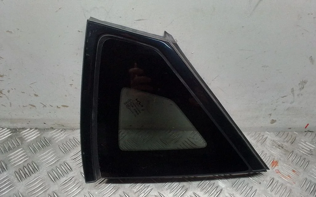 Rear side window – KIA EV6 (2021-)