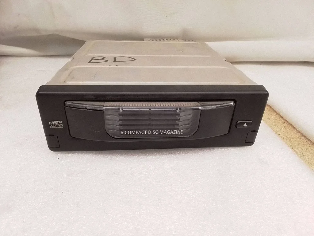 CD/DVD changer – BMW 5 Series E60 E61 (2004-2010)