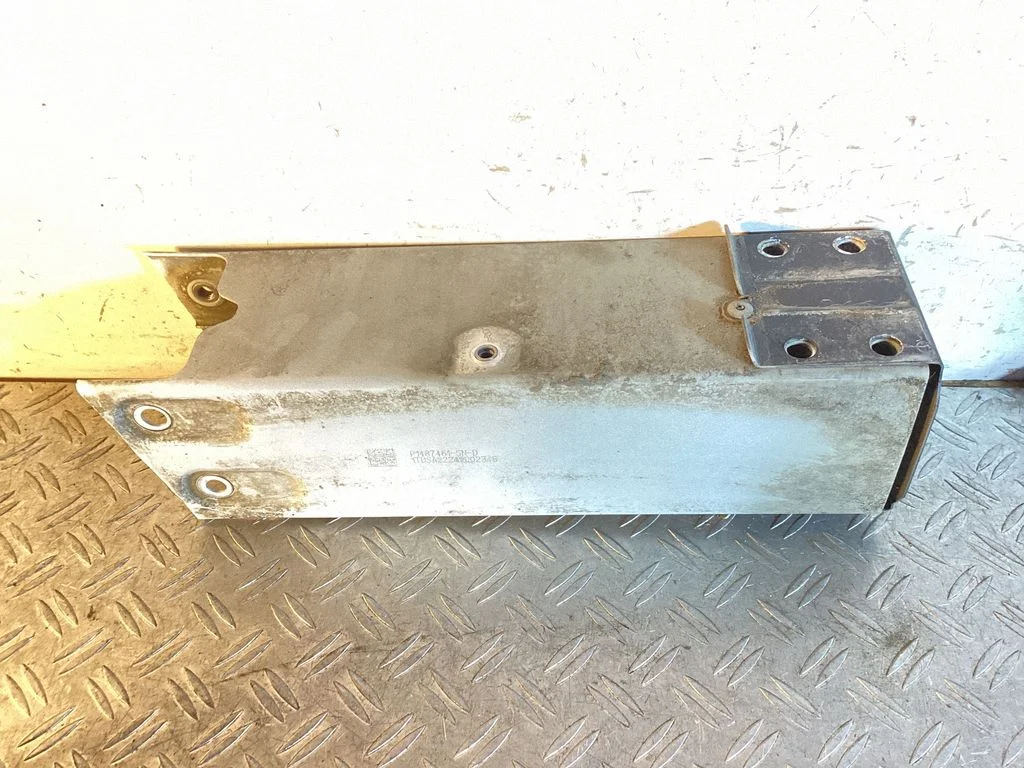 Front bumper shock/impact absorber – Tesla Model Y (2020-)