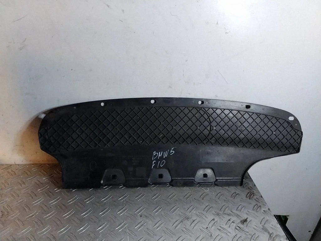 Rear bumper underbody cover/under tray 51127184765