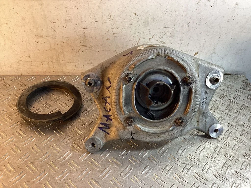 Coil spring mount – Porsche Macan (95B) (2019-)