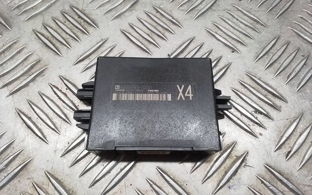 Immobilizer control unit/module – Lexus RX 450H (2016-)
