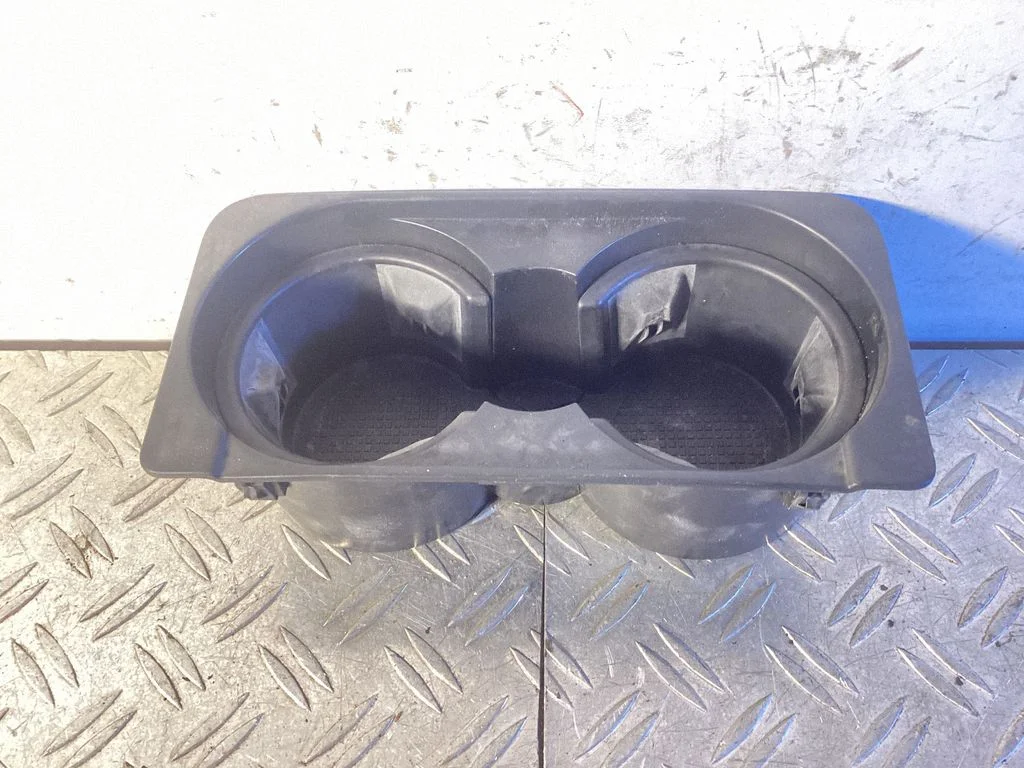 Radio/GPS head unit trim AH22045N56B