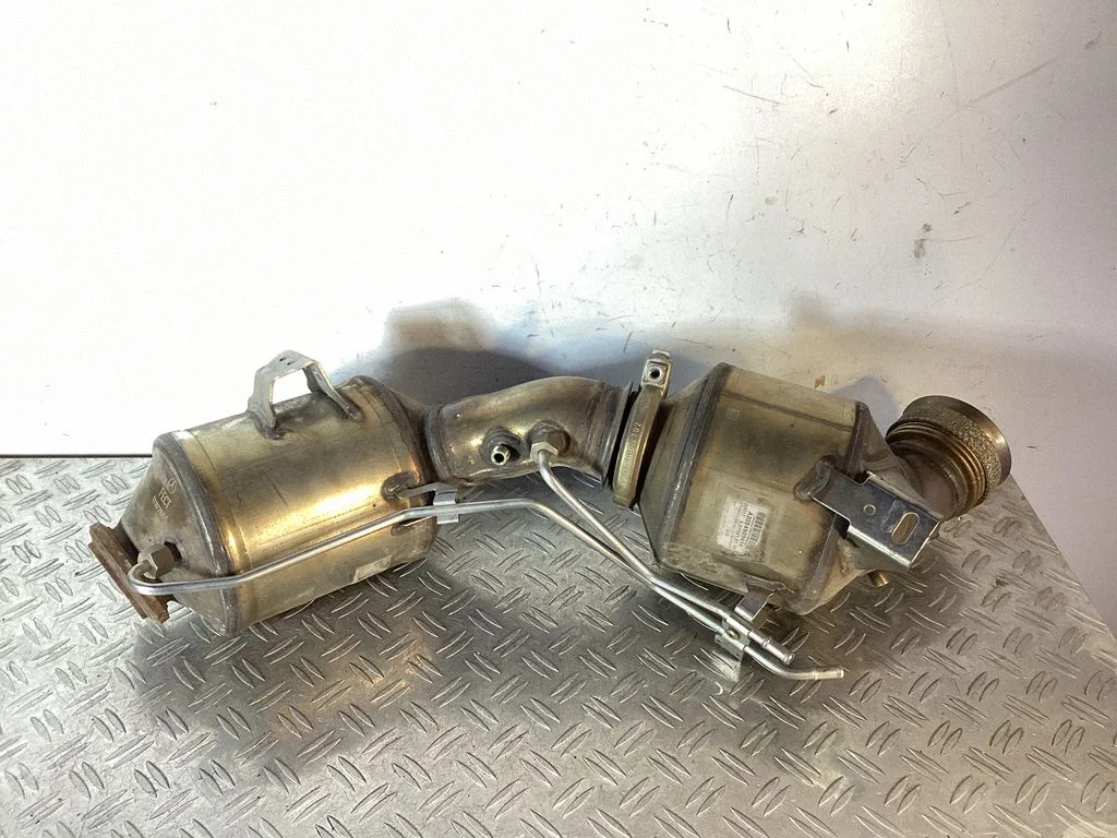 Katalüsaator/ FAP/DPF tahkete osakeste filter – Mercedes-Benz GLC-klass C253 (2016-)