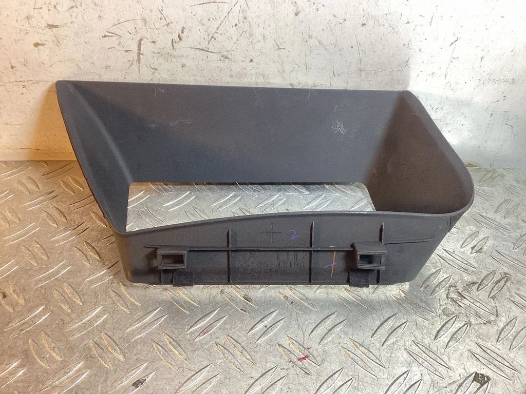 Radio/GPS head unit trim – Lexus RX III (2008-2015)