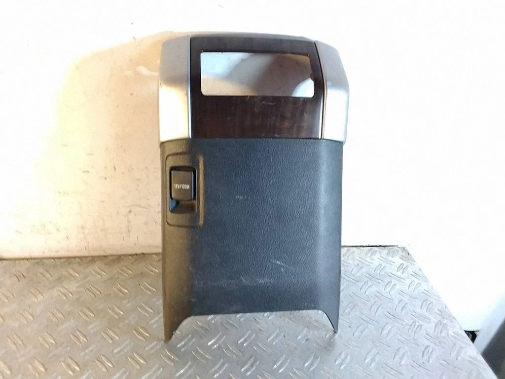 Climate control/heater control trim – Toyota Land Cruiser (J150) (2009-)