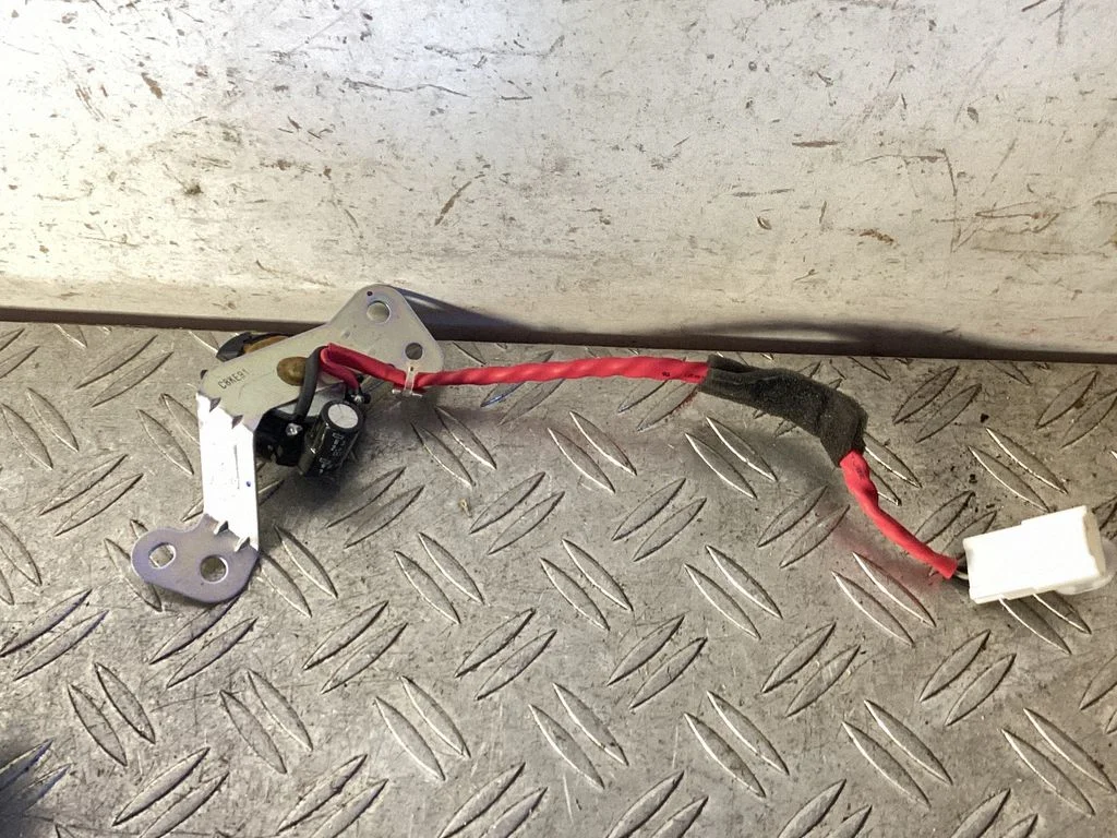 Front door high frequency speaker – Lexus RX III (2008-2015)