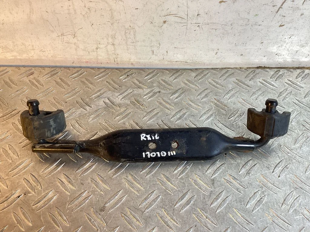 Summuti kinnitus/ hoidik – Lexus RX III (2008-2015)
