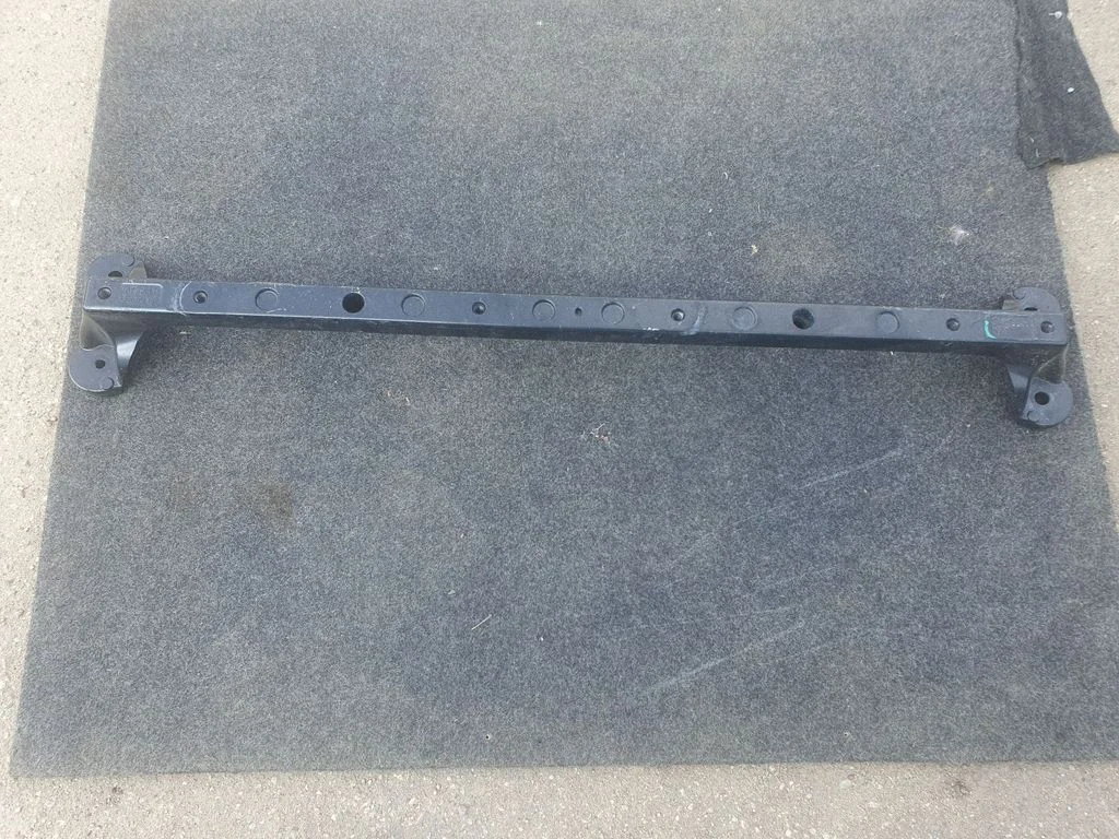 Rear bumper support beam – Porsche 911 991 (2011-2019)