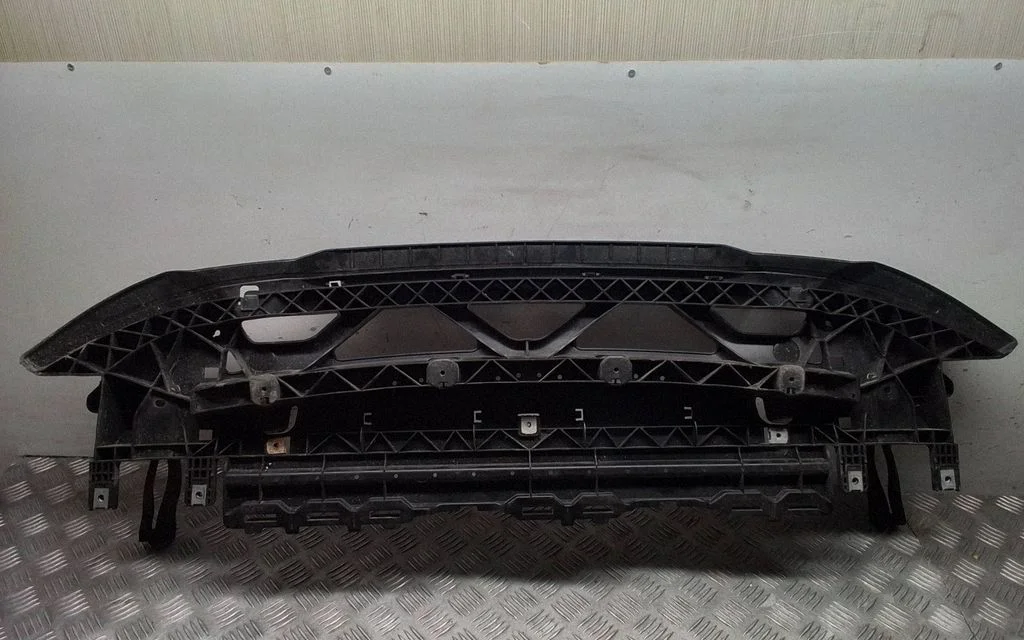 Priekšējā bampera pastiprinājums – Porsche Macan (95B) (2019-)
