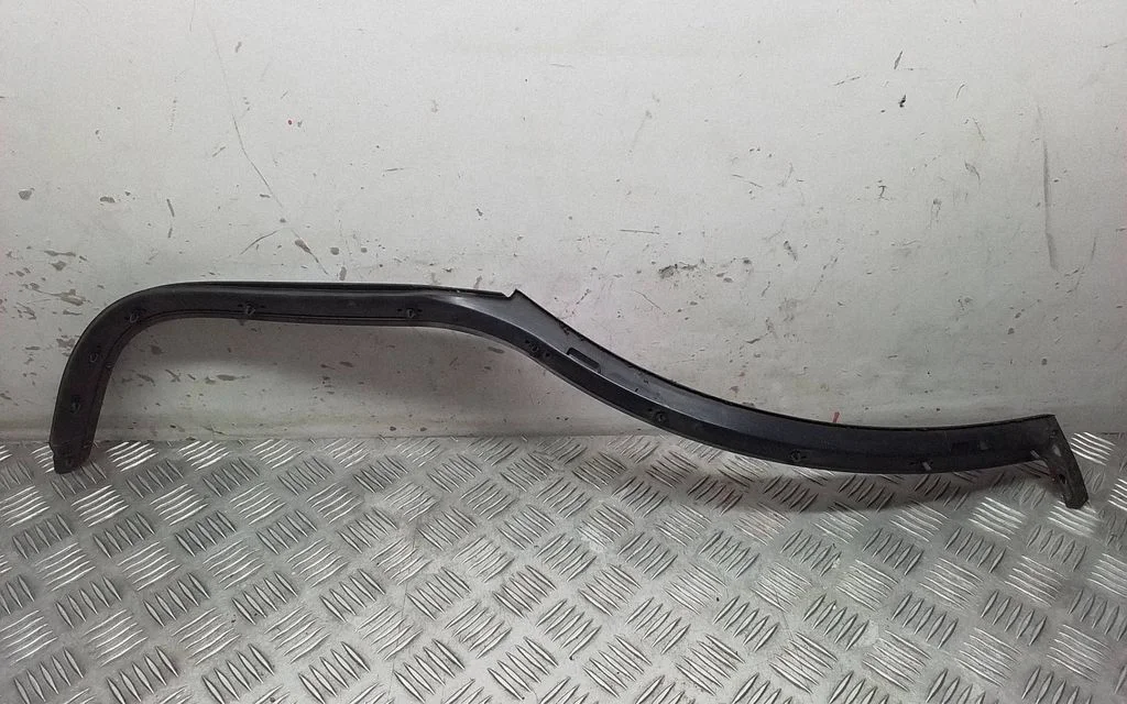 Rubber seal rear door – Porsche Macan (95B) (2019-)