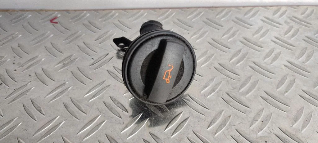 Oil filler cap 057103482D