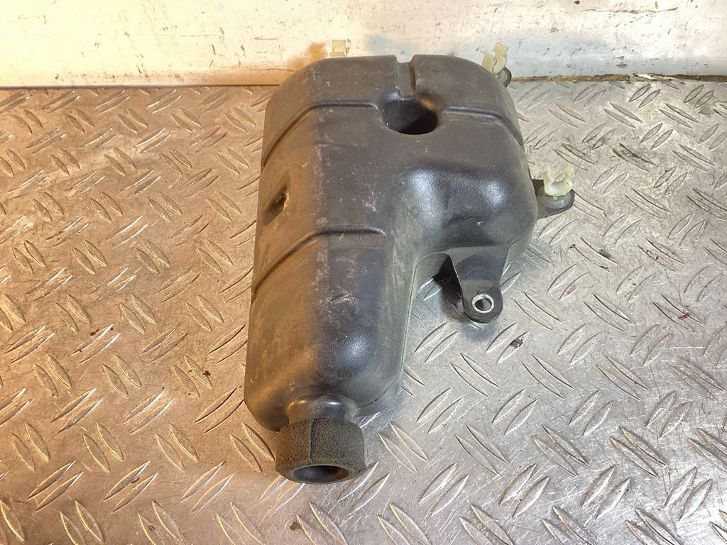 Rezonator dolotu – Lexus RX III (2008-2015)