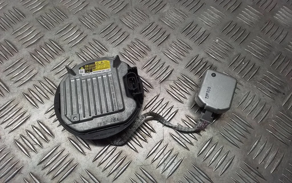 Headlight ballast module Xenon 8596722080