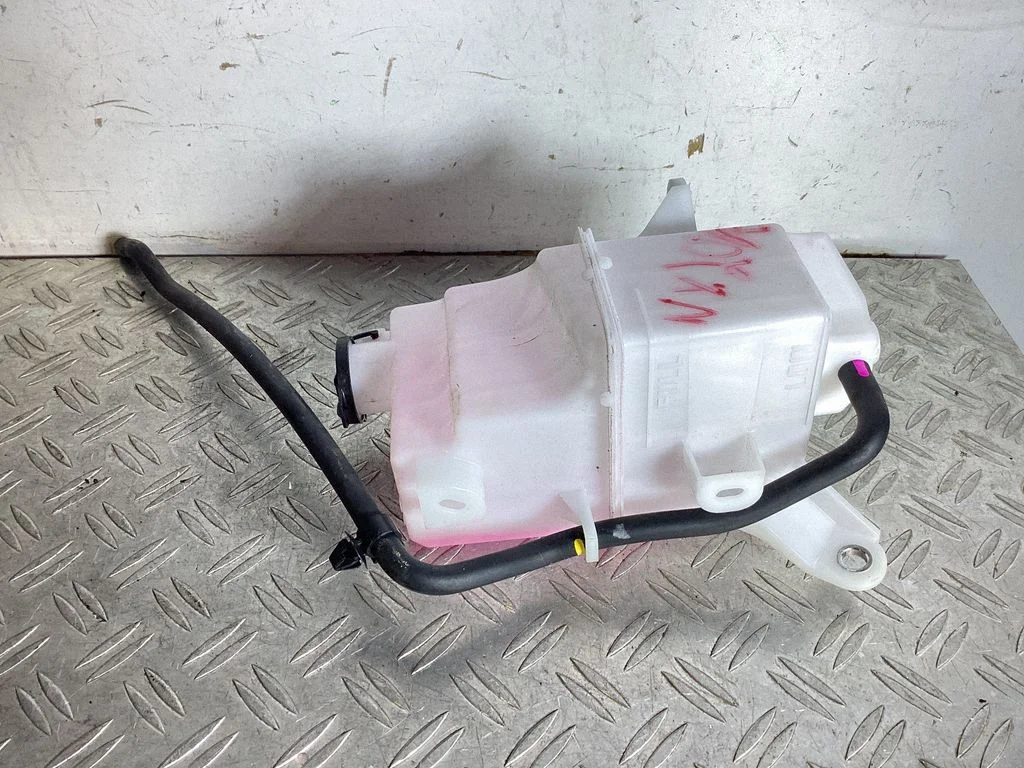 Rezonator dolotu – Lexus NX (2021-)