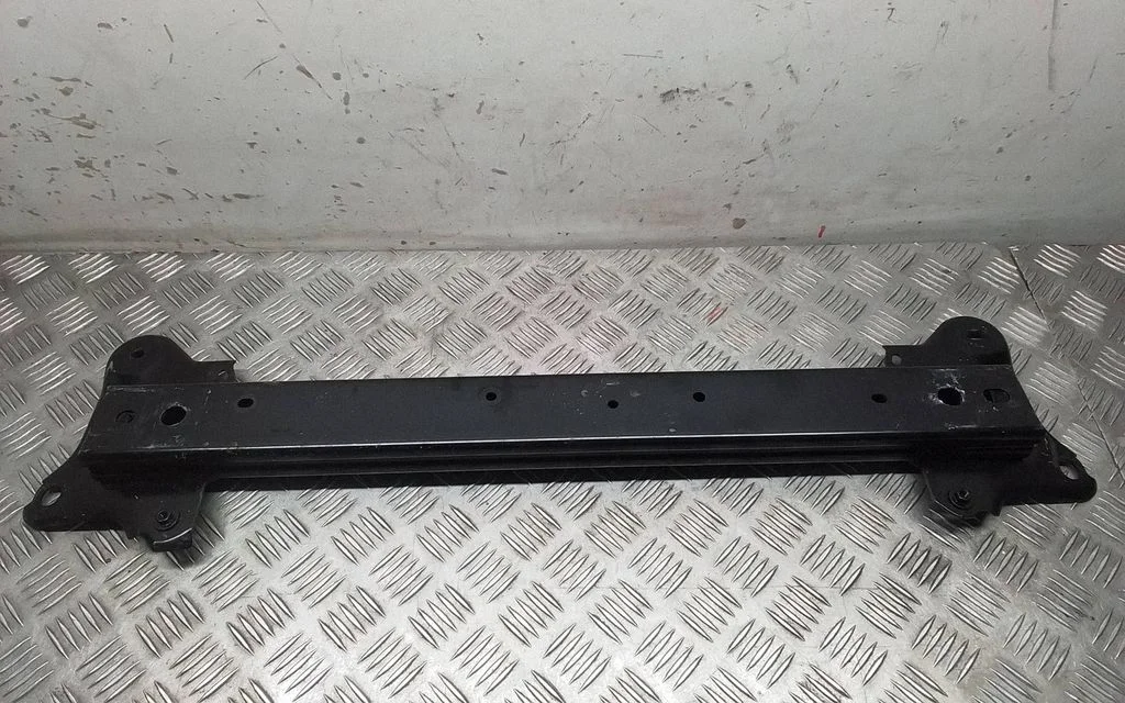 Bottom radiator support slam panel – Tesla Model Y (2020-)