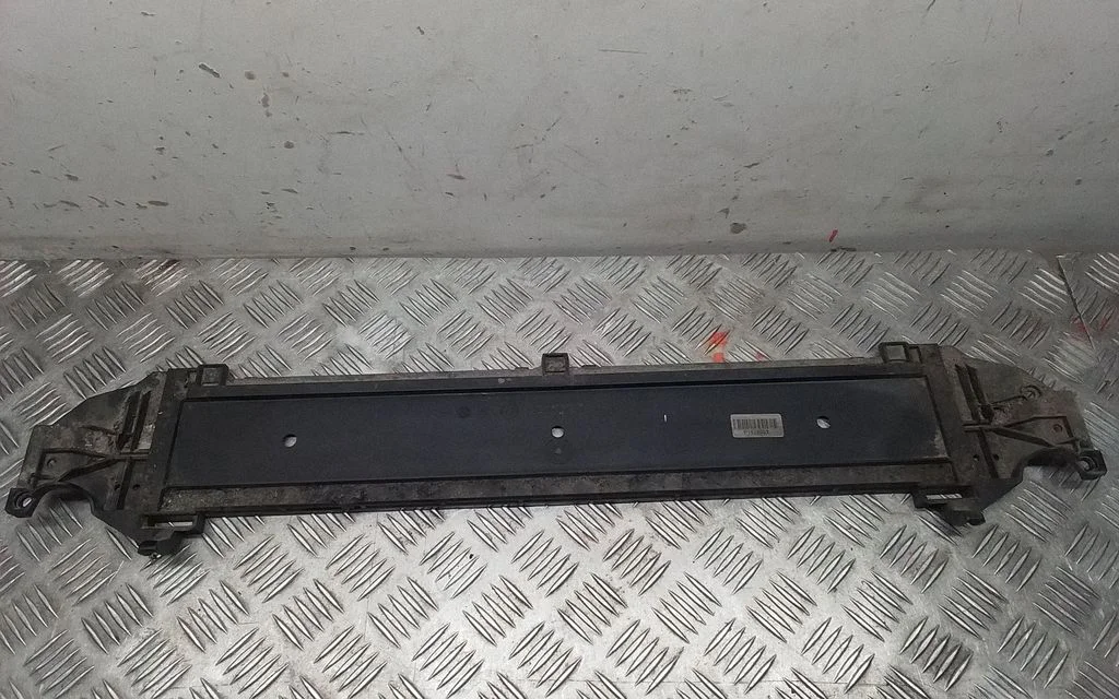 Bottom radiator support slam panel – BMW 7 Series F01 F02 F03 F04 (2008-2016)