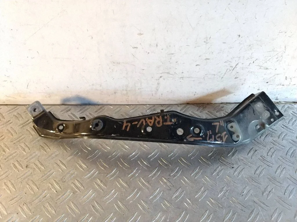 Side radiator support slam panel – Toyota RAV 4 (XA40) (2012-2018)