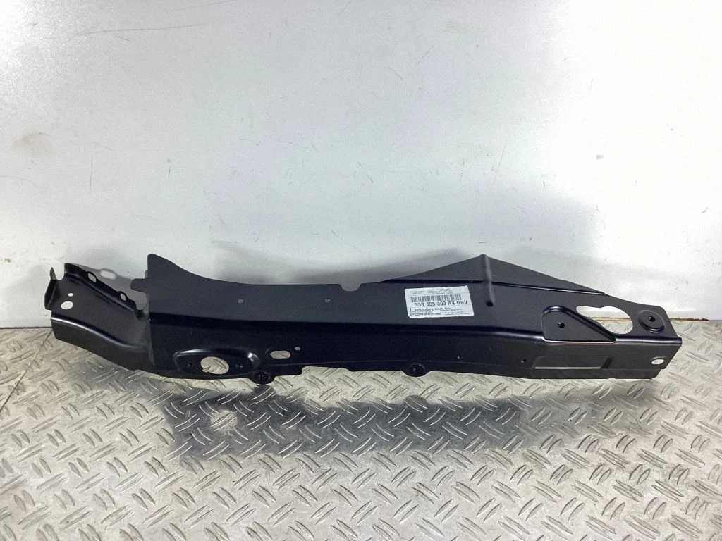 Side radiator support slam panel – Porsche Macan (95B) (2014-2018)