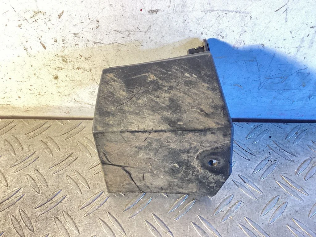 Poritiiva iluliist (molding) – Lexus NX (2014-2021)
