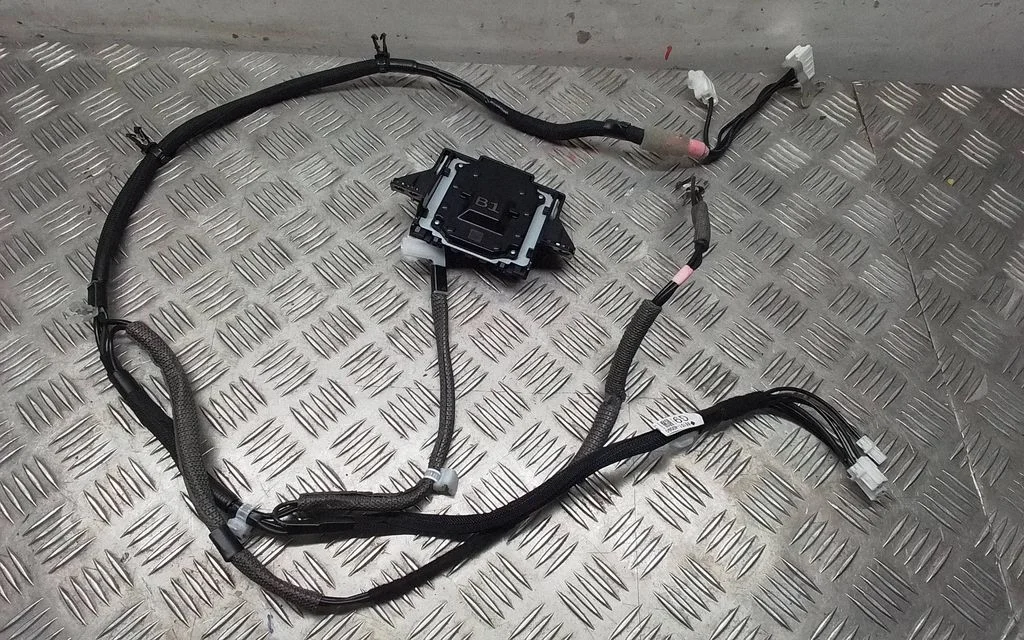 GPS navigation control unit/module – Lexus RX 450H (2016-)