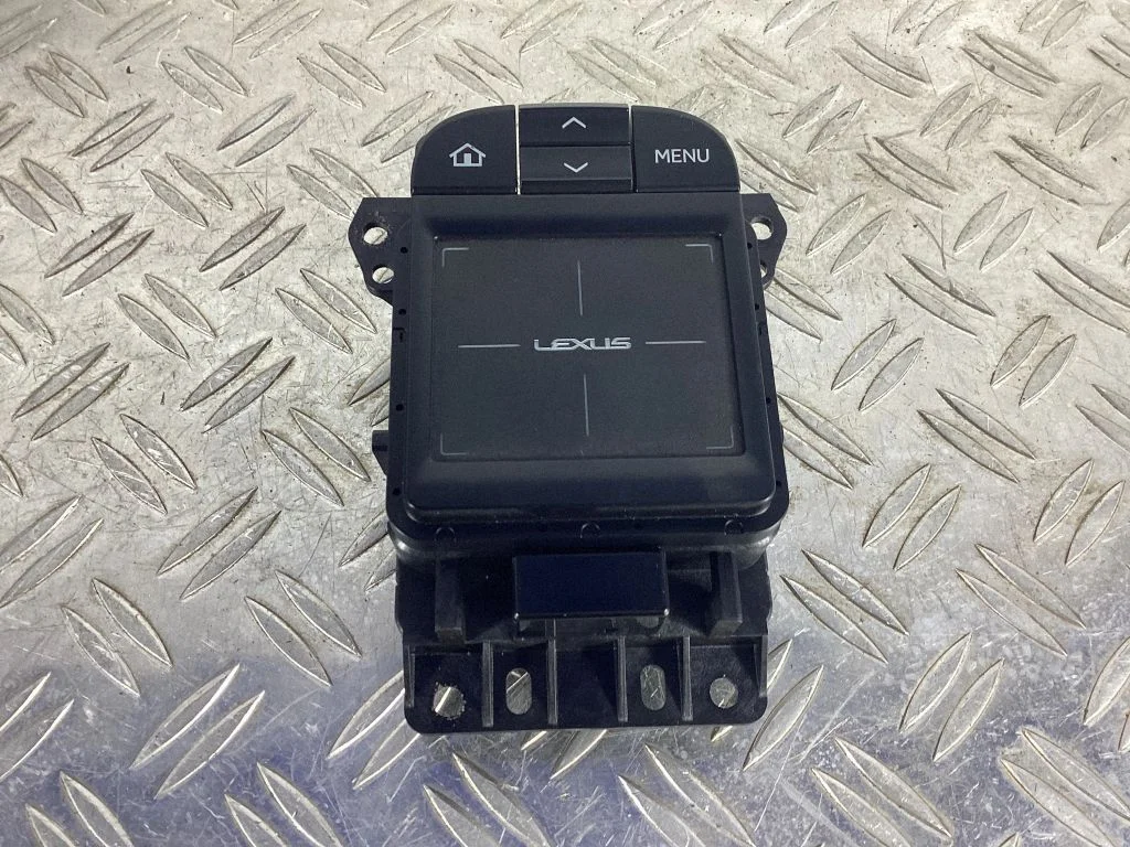 GPS navigation control unit/module – Lexus RC (2014-)