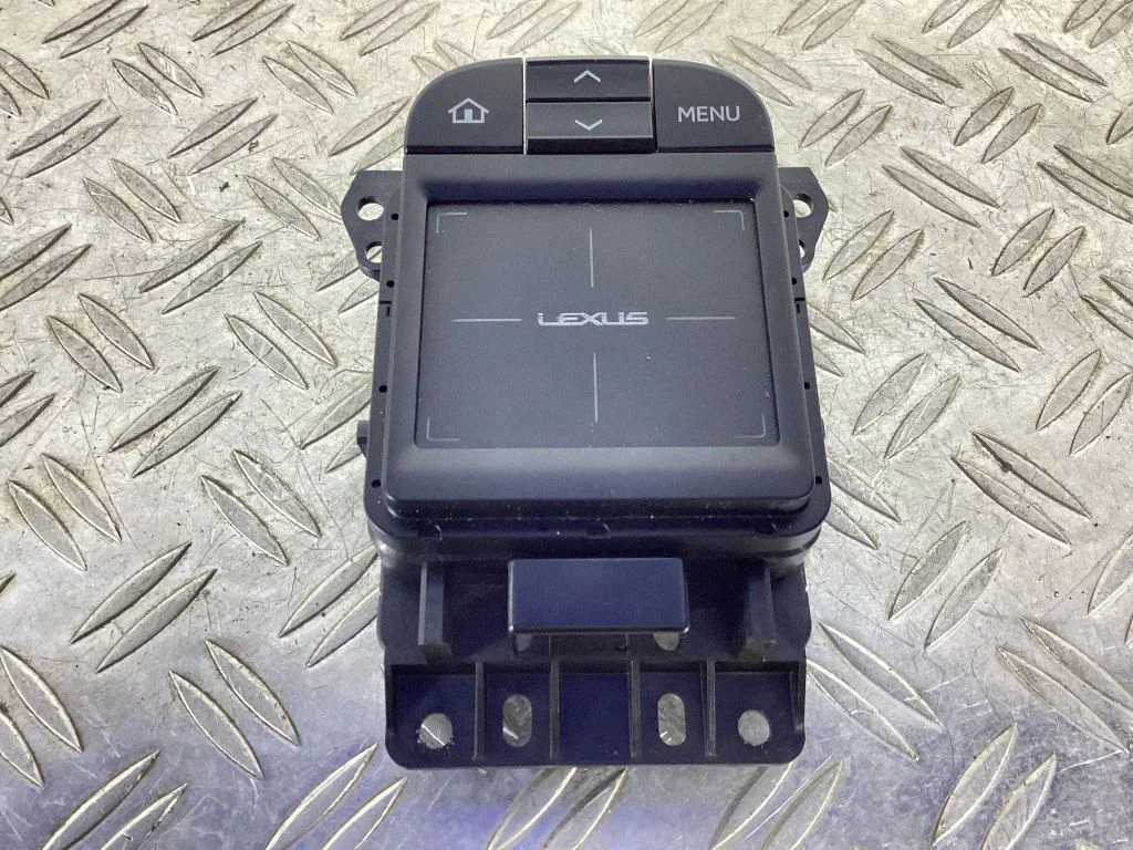 GPS navigation control unit/module – Lexus RC (2014-)