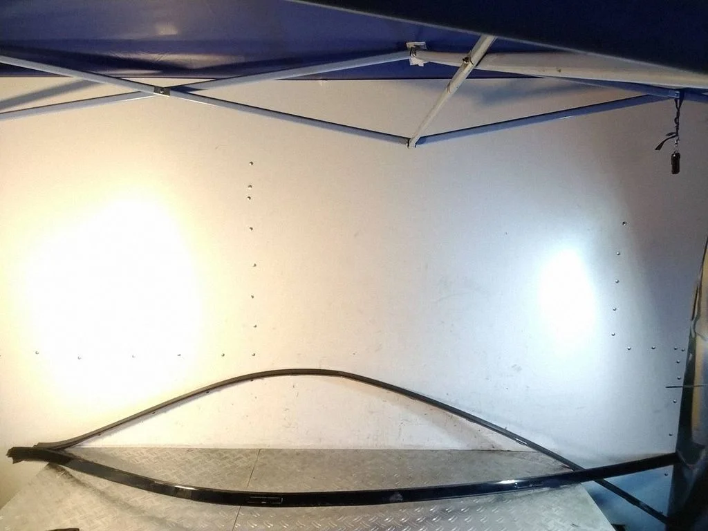 Roof trim bar molding cover