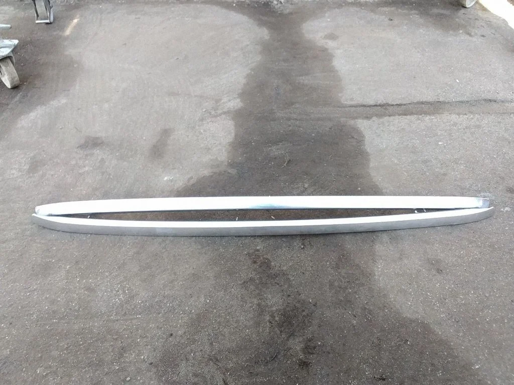 Roof bar rail – Lexus RX 450H (2016-)