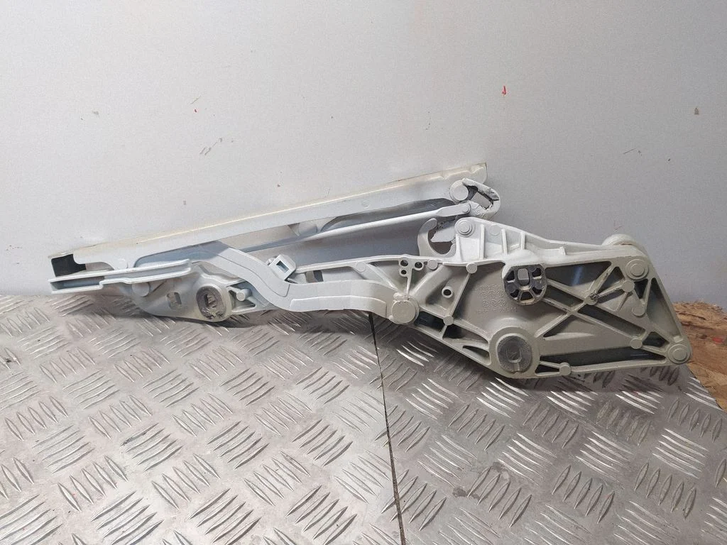 Katuse hing – Porsche 911 991 (2011-2019)