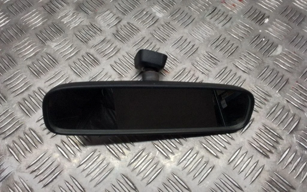 Rear view mirror (interior) – Mazda 5 (2005-2010)