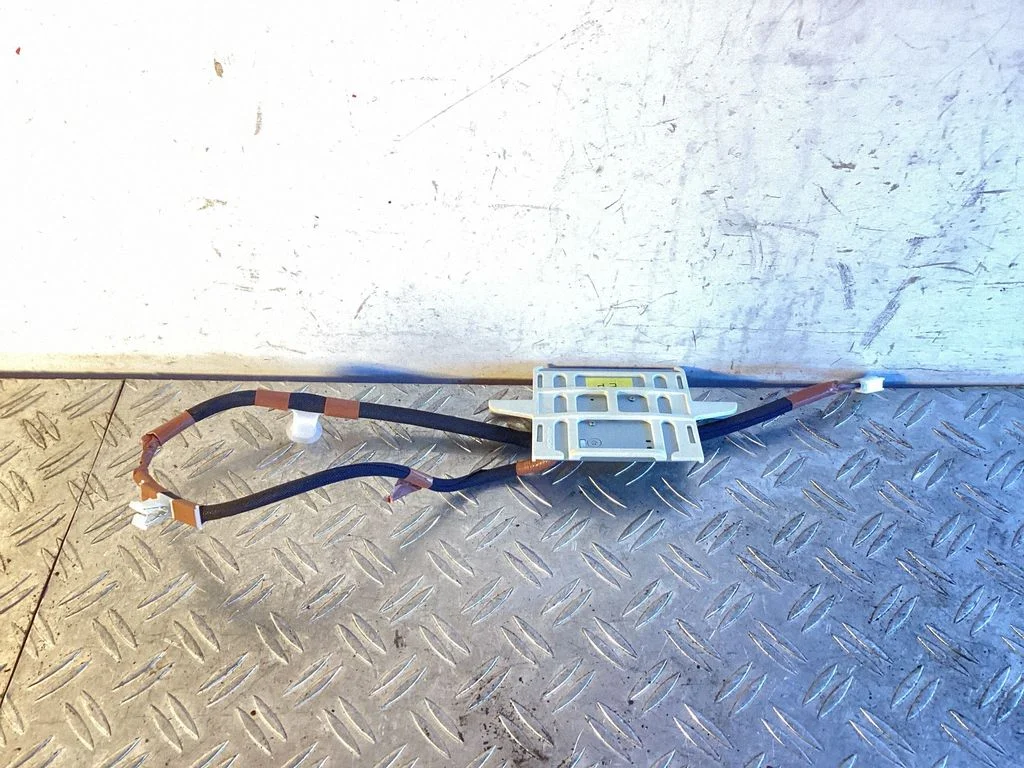 Antena (GPS) – Lexus IS III XE30 (2013-2020)