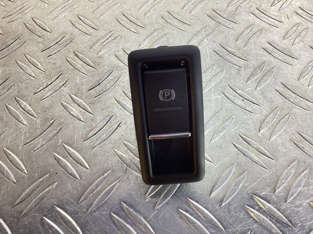 Hand parking brake switch – Porsche Cayenne (92A) (2010-2017)