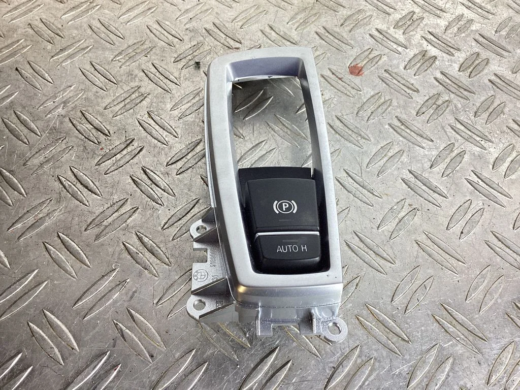 Hand parking brake switch – BMW 6 Series F06 Gran coupe (2012-2018)