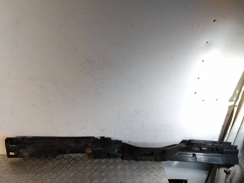 Other sill/pillar trim element EOX500081