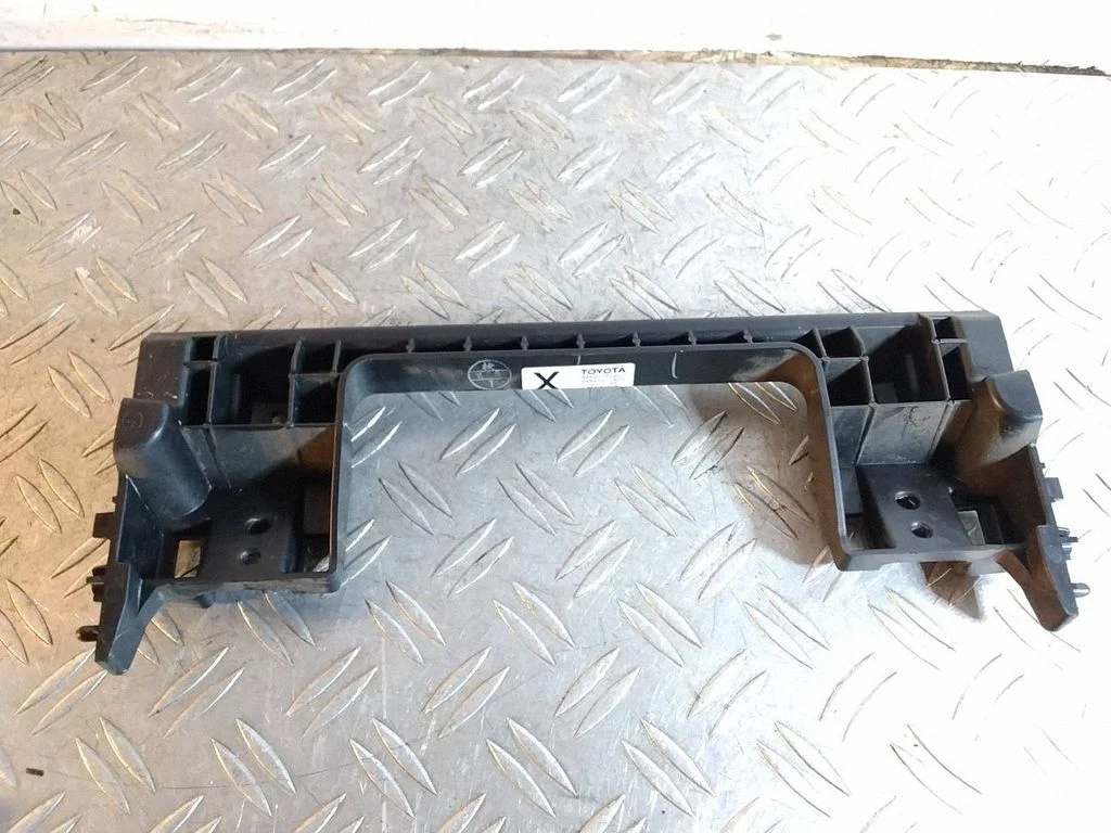 Other center console (tunnel) element 8852060400