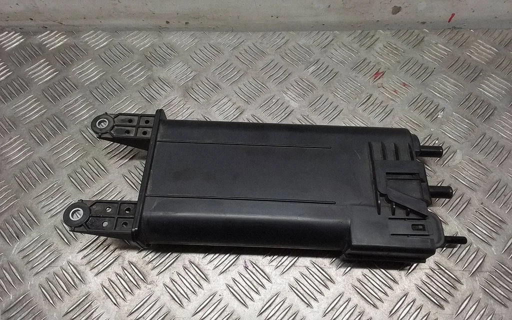 Aktiivsöe (kütuseaurude) filter – Lexus RX 450H (2016-)