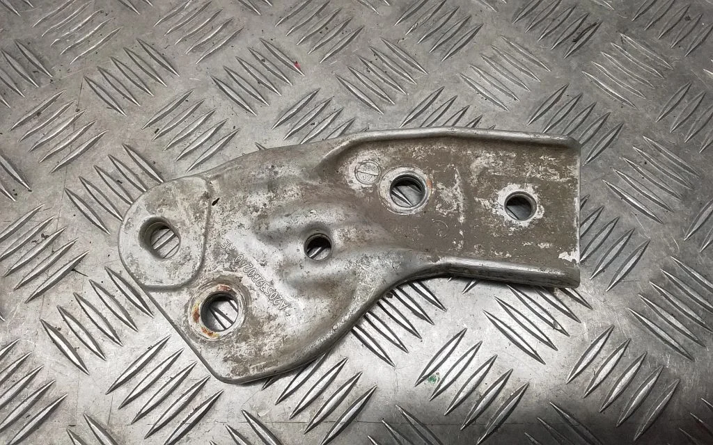 Sway bar bush bracket, rear – Mercedes-Benz GLC-Class C253 (2016-)