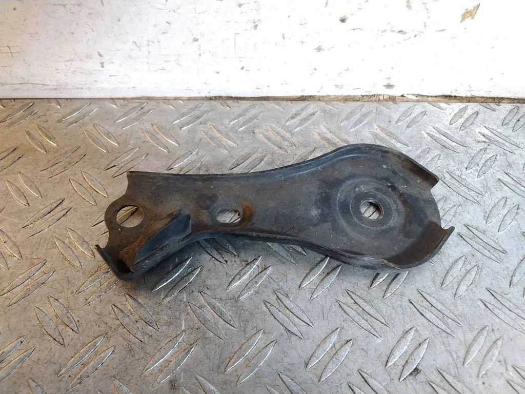 Muu tagavedrustuse varuosa – Land Rover Discovery Sport (2014-)
