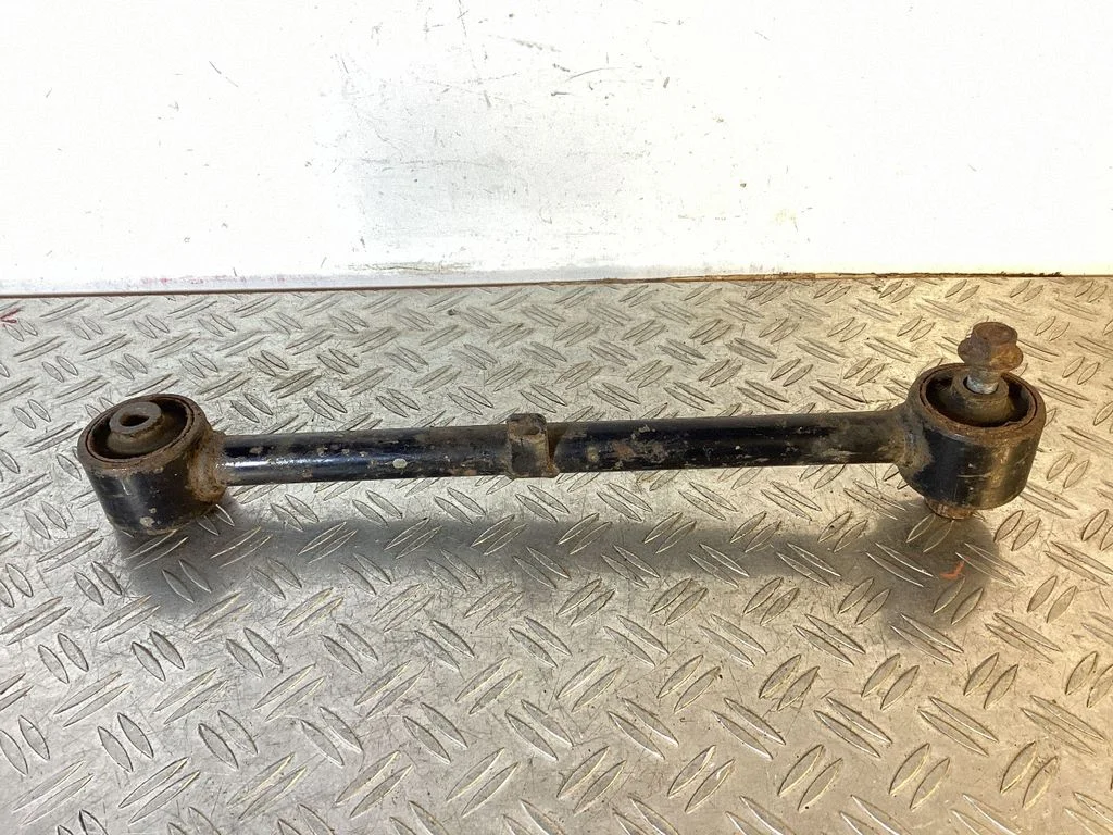 Rear suspension control arm 4870260090