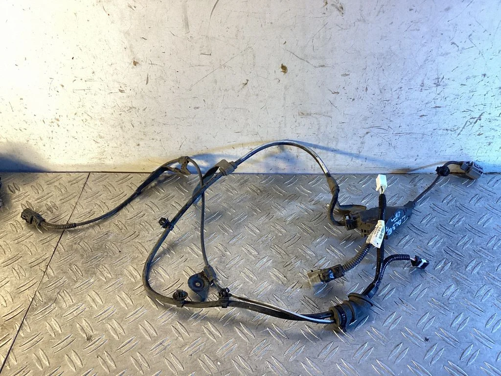 Rear ABS sensor wiring – Lexus RX 450H (2016-)