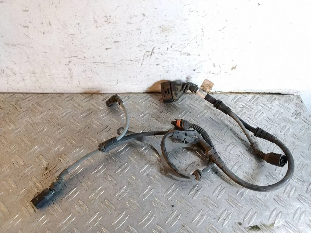 Rear ABS sensor wiring – Porsche 911 991 (2011-2019)
