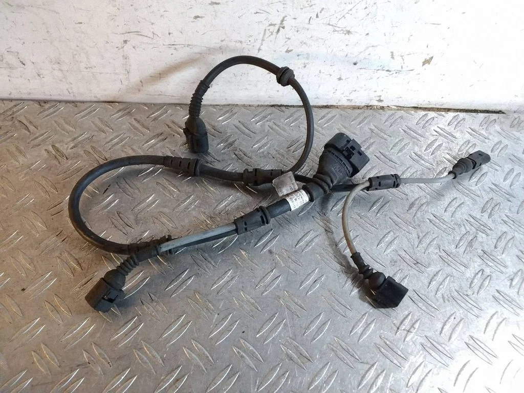 Rear ABS sensor wiring – Porsche 911 991 (2011-2019)