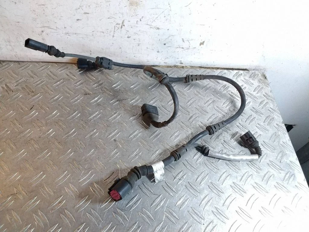 Rear ABS sensor wiring – Porsche 911 991 (2011-2019)