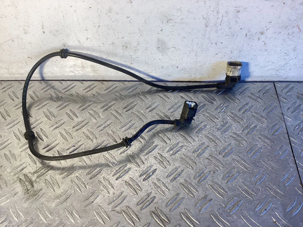 Rear ABS sensor wiring – Mercedes-Benz GLC-Class C253 (2016-)